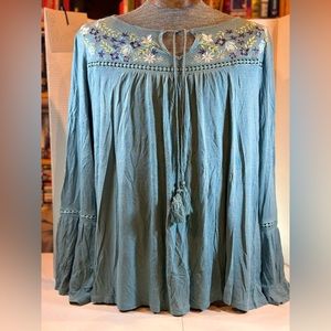 Time &True Embroidered Top